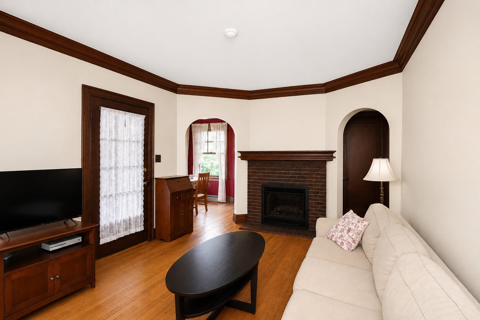 35 W Maple Avenue