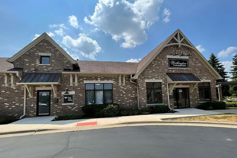 460 Briargate Drive 500 South Elgin IL 60177