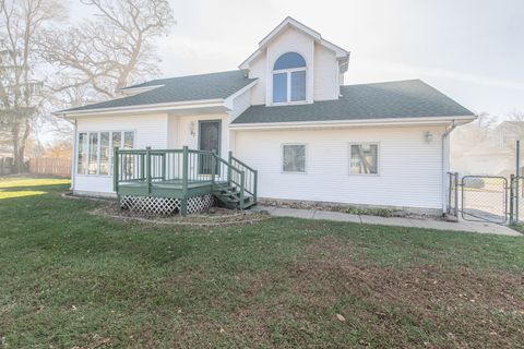 Tiny photo for 97 Mark Lane, Fox Lake, IL 60020 (MLS # 12530249)