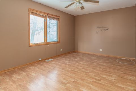 Tiny photo for 97 Mark Lane, Fox Lake, IL 60020 (MLS # 12530249)