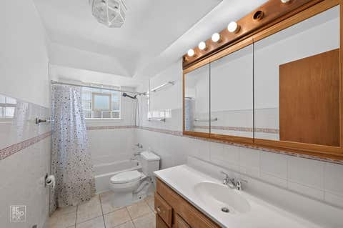Tiny photo for 9132 Meade Avenue, Oak Lawn, IL 60453 (MLS # 12718507)
