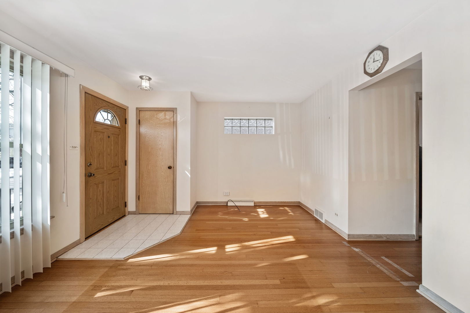 7230 W Greenleaf Avenue