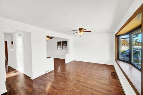 Tiny photo for 10322 S CENTRAL PARK Avenue, Chicago, IL 60655 (MLS # 12510181)