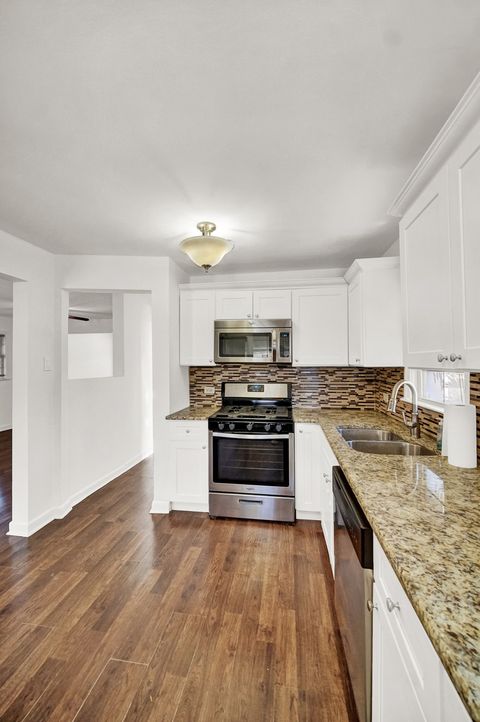 Tiny photo for 10322 S CENTRAL PARK Avenue, Chicago, IL 60655 (MLS # 12510181)
