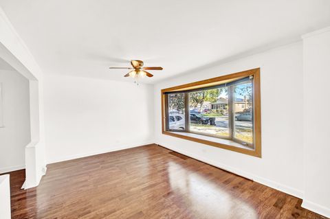 Tiny photo for 10322 S CENTRAL PARK Avenue, Chicago, IL 60655 (MLS # 12510181)