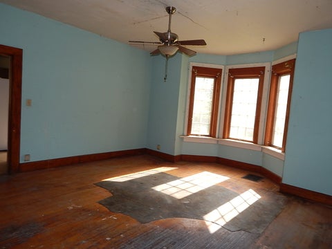 Tiny photo for 628 W 14th Street, Davenport, IA 52803 (MLS # 12685951)