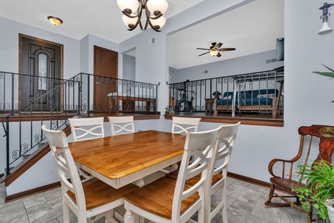 Tiny photo for 24556 W Lancelot Lane, Shorewood, IL 60404 (MLS # 12516451)