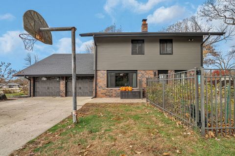 Tiny photo for 24556 W Lancelot Lane, Shorewood, IL 60404 (MLS # 12516451)