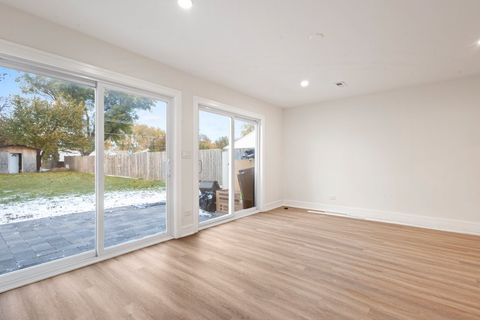 Tiny photo for 8330 45th Street, Lyons, IL 60534 (MLS # 12520138)