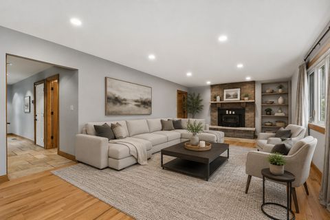Tiny photo for 8850 W 98th Place, Palos Hills, IL 60465 (MLS # 12689397)