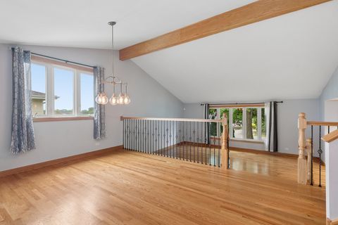 Tiny photo for 8850 W 98th Place, Palos Hills, IL 60465 (MLS # 12689397)
