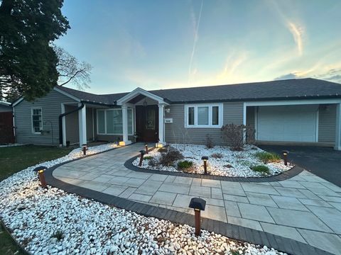 532 N Randall Road, Aurora, IL 60506 - #: 12613001