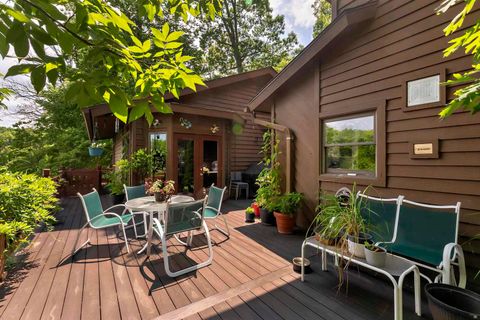 Tiny photo for 396 Lake Indian Hills Circle, Carbondale, IL 62902 (MLS # 100000166)