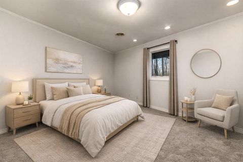 Tiny photo for 396 Lake Indian Hills Circle, Carbondale, IL 62902 (MLS # 100000166)