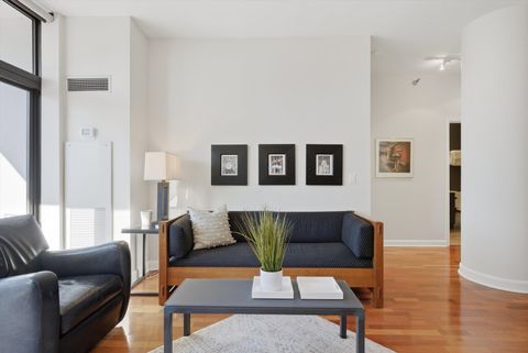 Tiny photo for 1322 S PRAIRIE Avenue #903, Chicago, IL 60605 (MLS # 12543068)