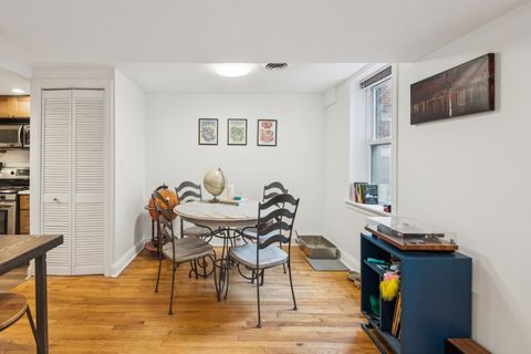 Tiny photo for 945 W Gordon Terrace #GW, Chicago, IL 60613 (MLS # 12581193)