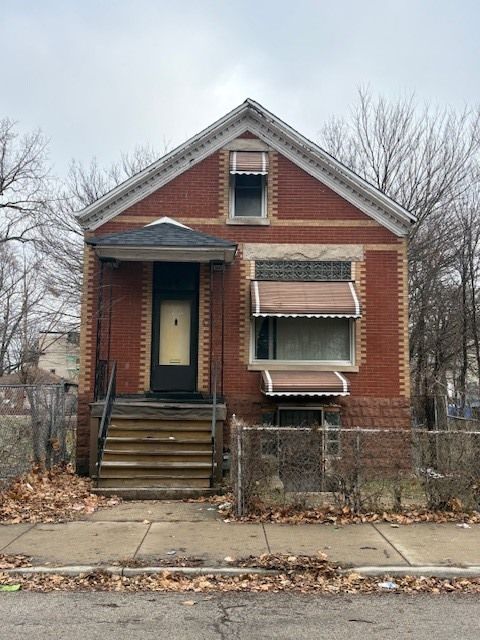 Photo of 5245 S Racine Avenue, Chicago, IL 60609 (MLS # 12538330)