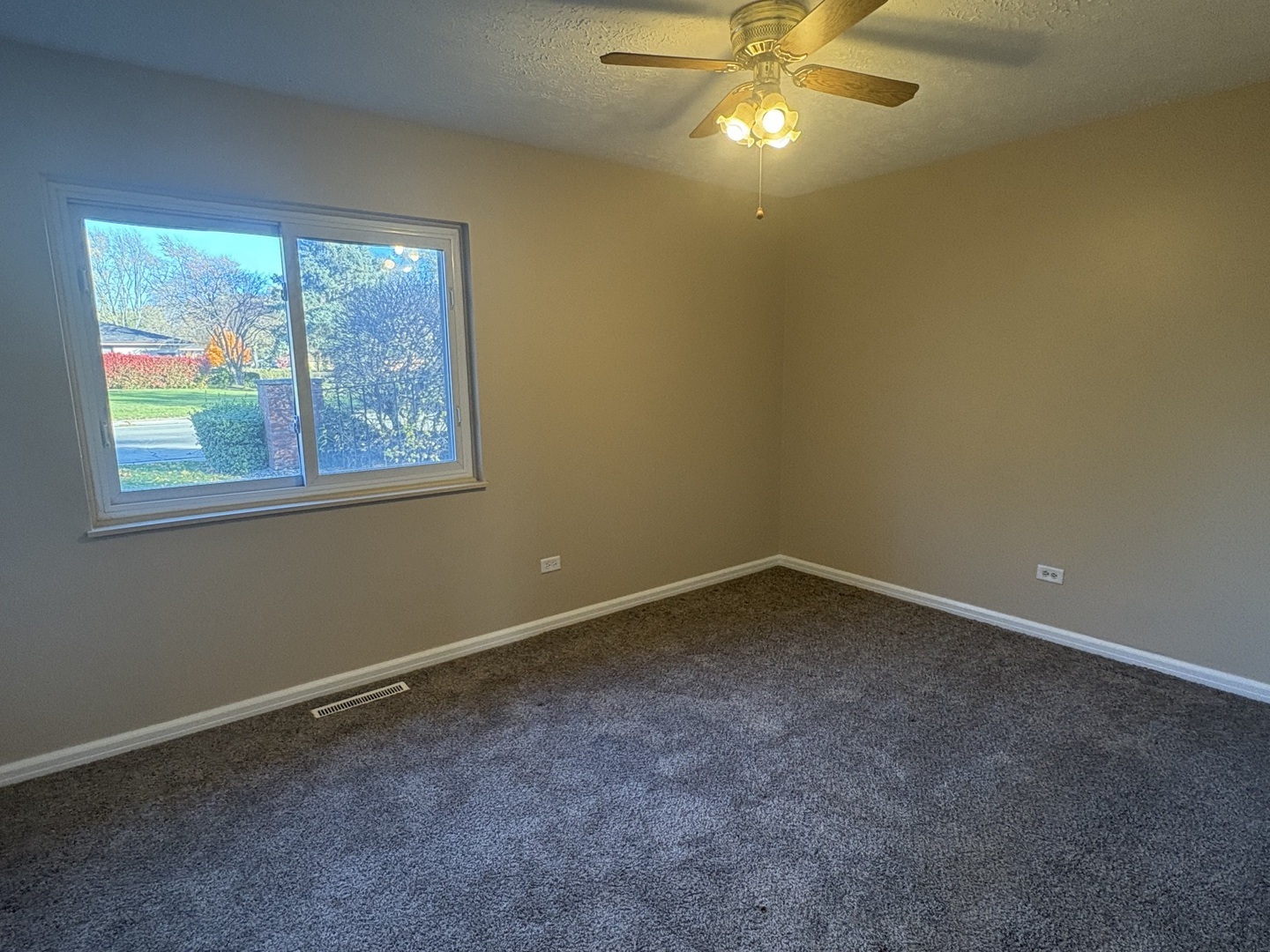1119 S CURTIS Avenue A-1