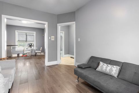 Tiny photo for 953 E 61st Street #1E, Chicago, IL 60637 (MLS # 12516494)