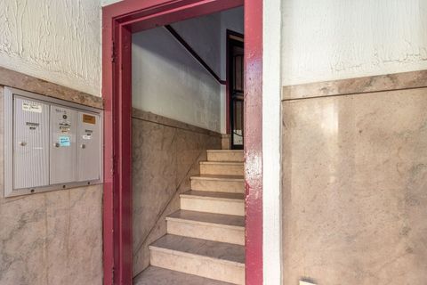 Tiny photo for 953 E 61st Street #1E, Chicago, IL 60637 (MLS # 12516494)