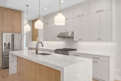 Tiny photo for 3633 S Emerald Avenue, Chicago, IL 60609 (MLS # 12608977)