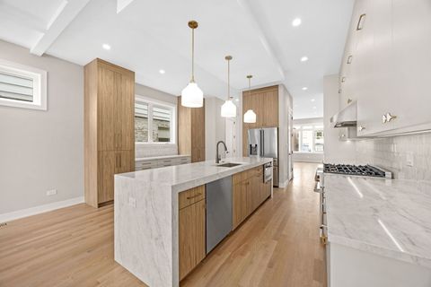 Tiny photo for 3633 S Emerald Avenue, Chicago, IL 60609 (MLS # 12608977)