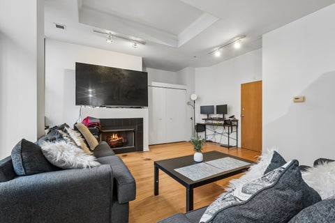 Tiny photo for 208 W Washington Street #2001, Chicago, IL 60606 (MLS # 12751928)