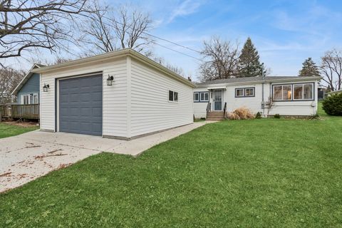 Tiny photo for 2016 Sunnyside Beach Drive, Johnsburg, IL 60051 (MLS # 12608188)