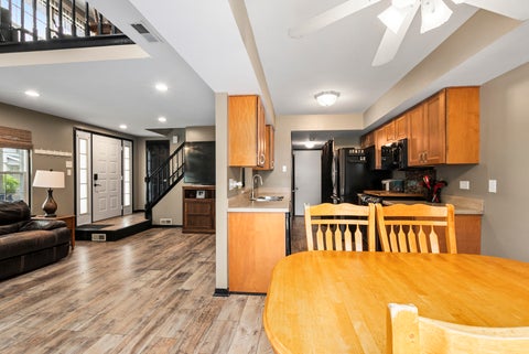 Tiny photo for 17037 East Circle Drive #17037, Tinley Park, IL 60477 (MLS # 12723015)