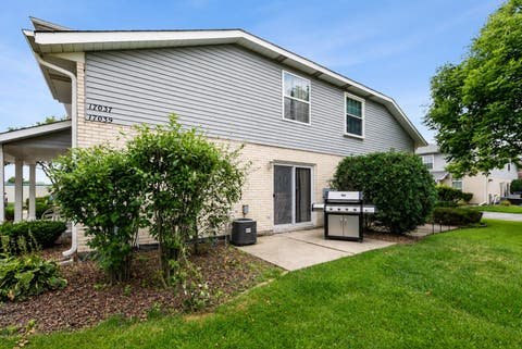Tiny photo for 17037 East Circle Drive #17037, Tinley Park, IL 60477 (MLS # 12723015)