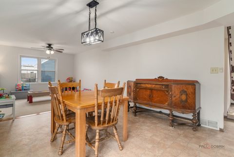 Tiny photo for 3612 W Drake Court, McHenry, IL 60050 (MLS # 12543209)