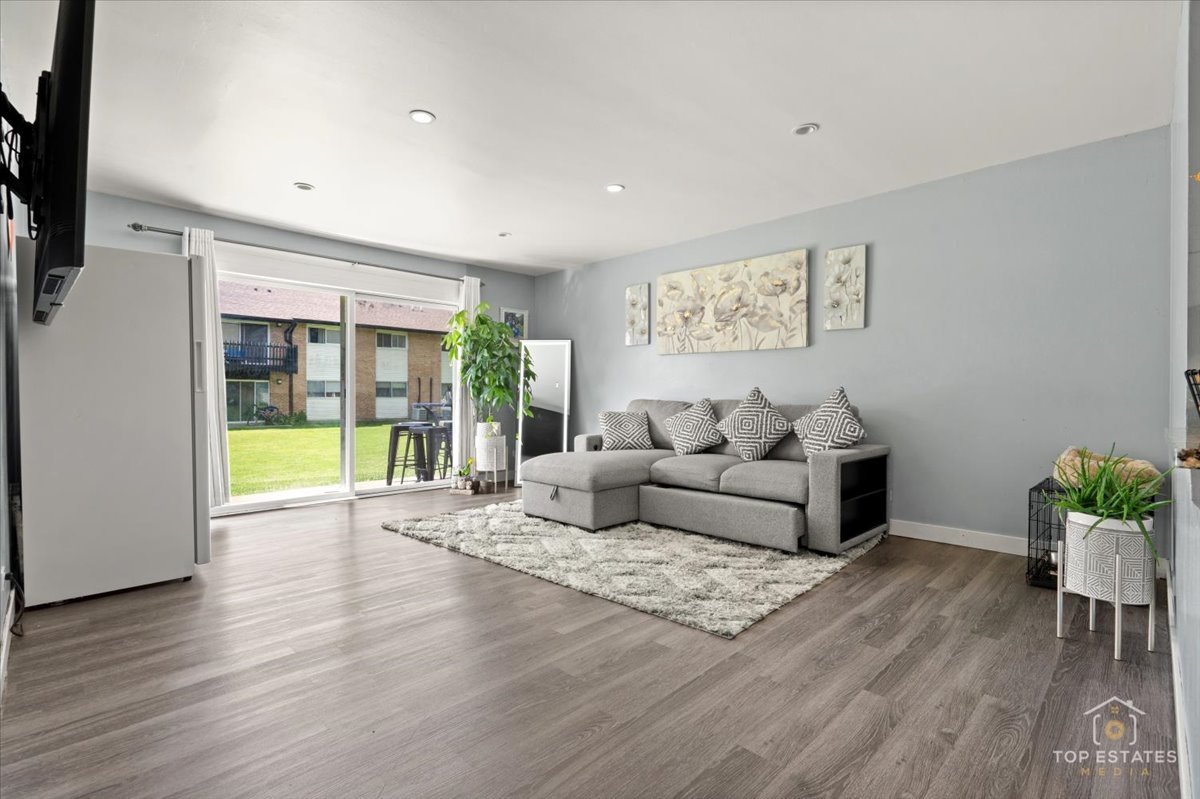 11B Kingery Quarter 107