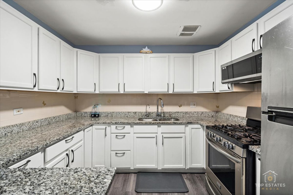 11B Kingery Quarter 107