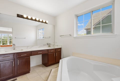 Tiny photo for 1704 Charlotte Circle, Naperville, IL 60564 (MLS # 12726267)