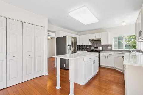 Tiny photo for 1704 Charlotte Circle, Naperville, IL 60564 (MLS # 12726267)