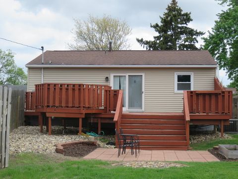 Tiny photo for 606 14th Place, Camanche, IA 52730 (MLS # 12631481)