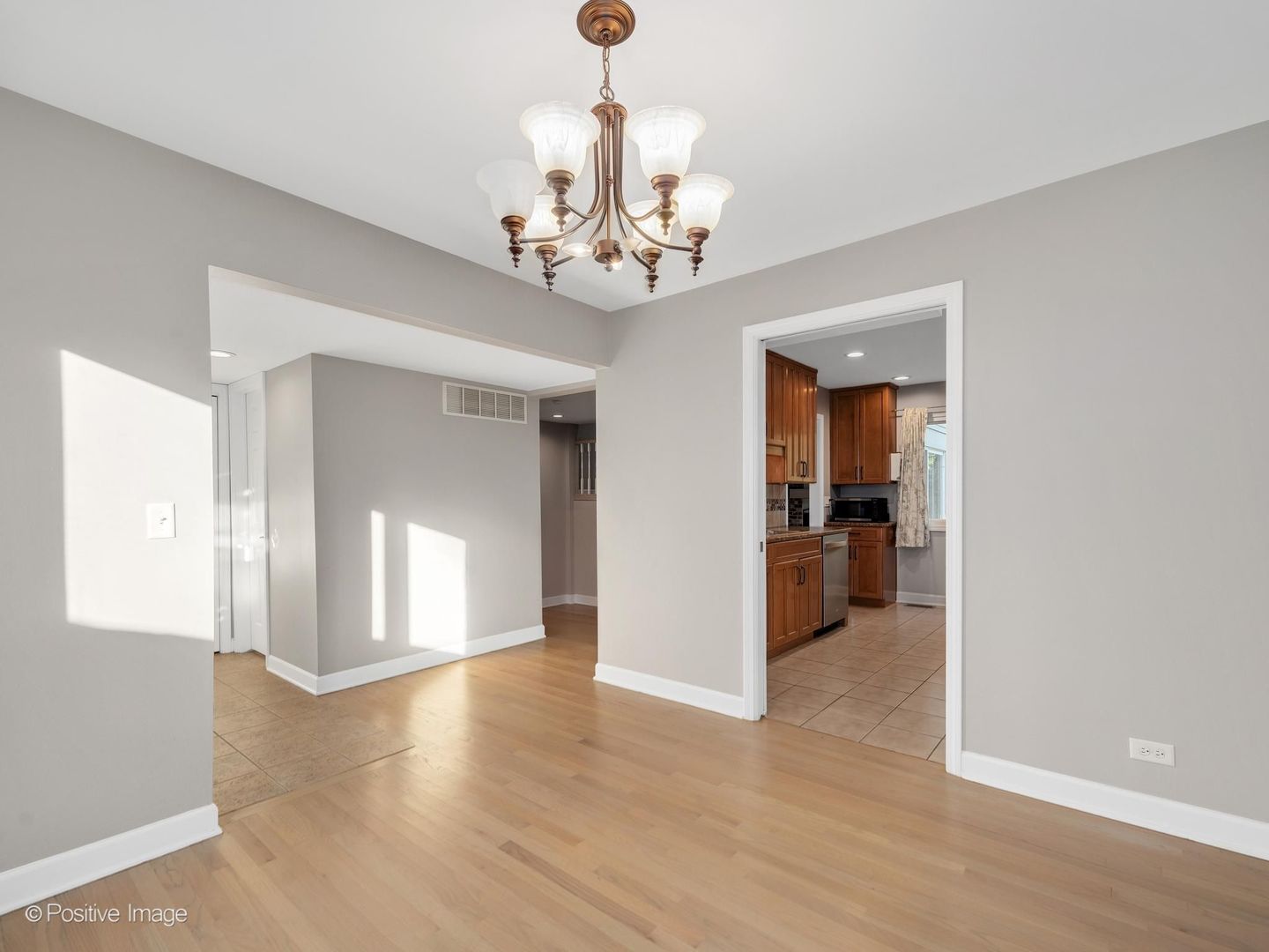 223 Willow Lane