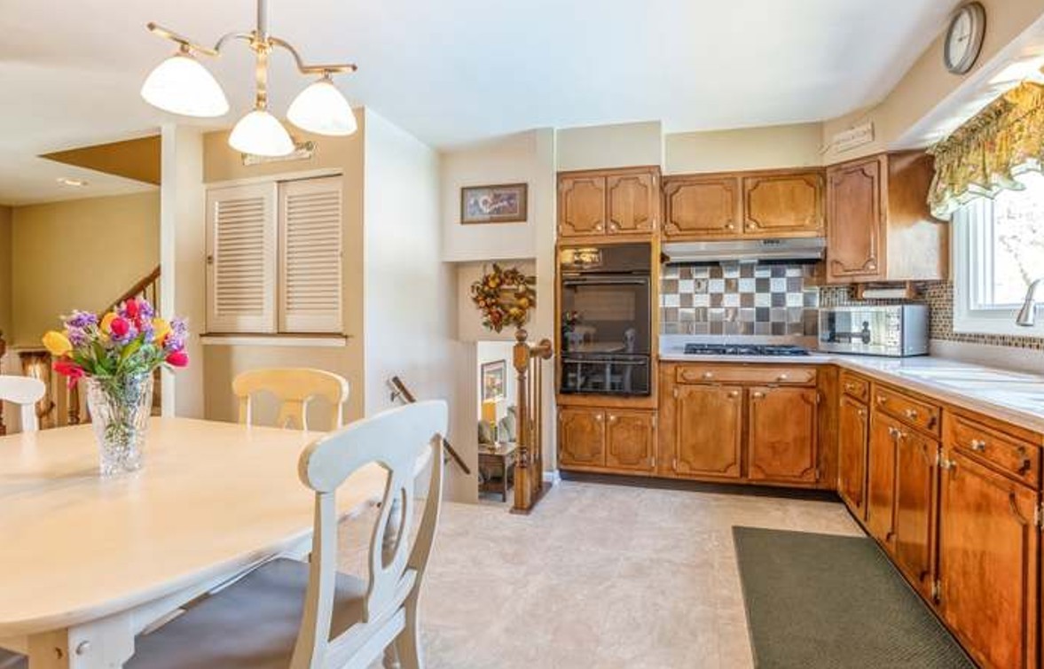 260 Brentwood Drive