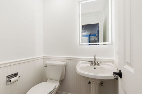 Tiny photo for 30W289 Pinehurst Drive #289, Naperville, IL 60563 (MLS # 12458035)