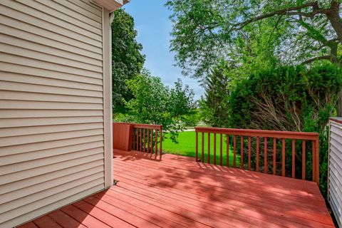 Tiny photo for 30W289 Pinehurst Drive #289, Naperville, IL 60563 (MLS # 12458035)