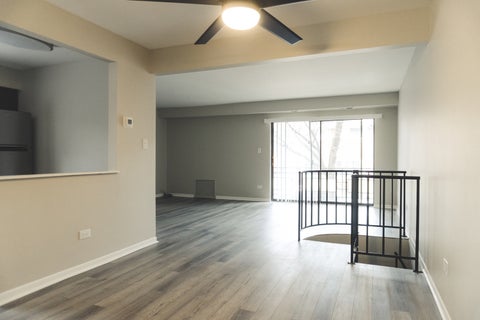 Tiny photo for 6034 N WOLCOTT Avenue #1W, Chicago, IL 60660 (MLS # 12669162)
