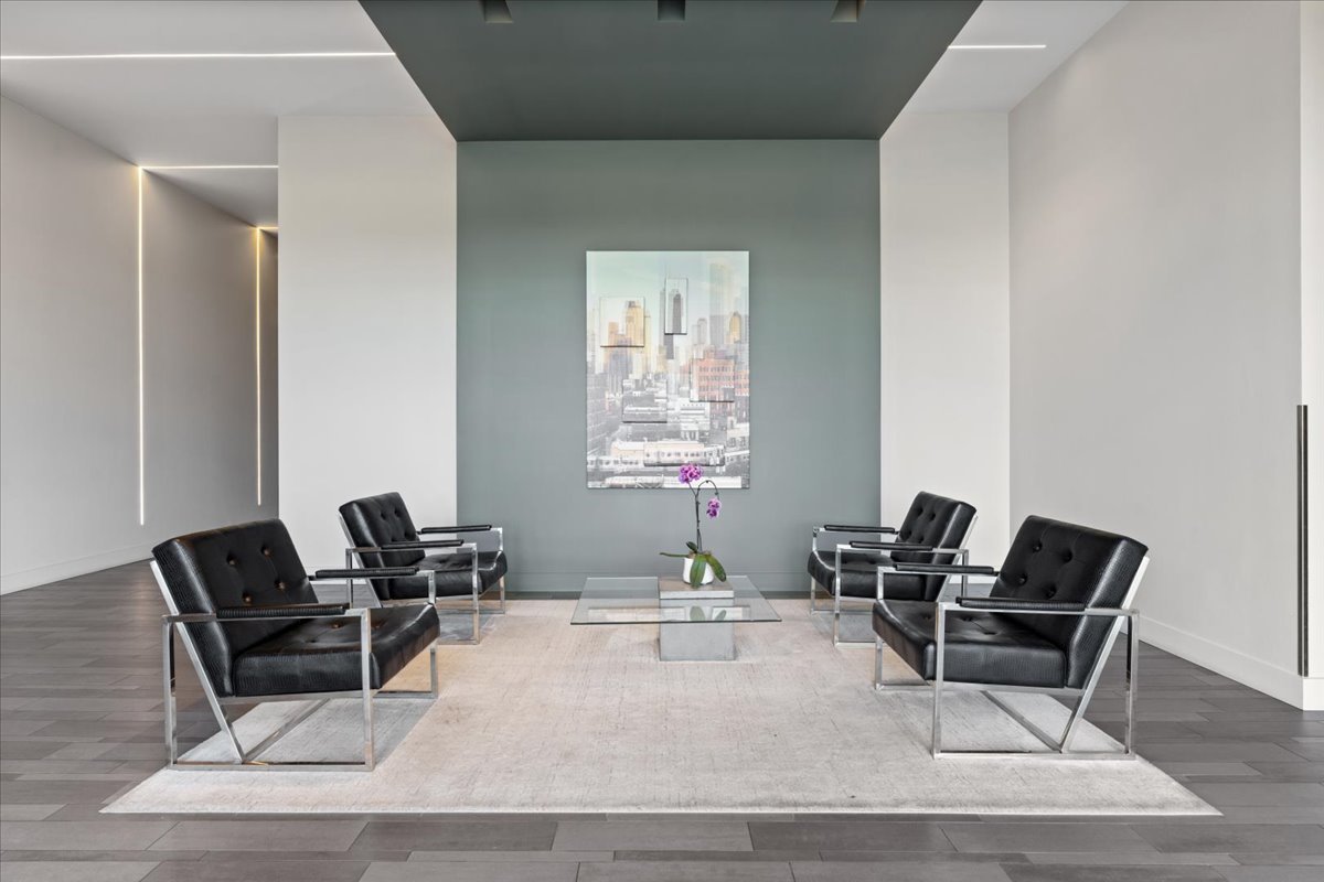 367 W Locust Street 506