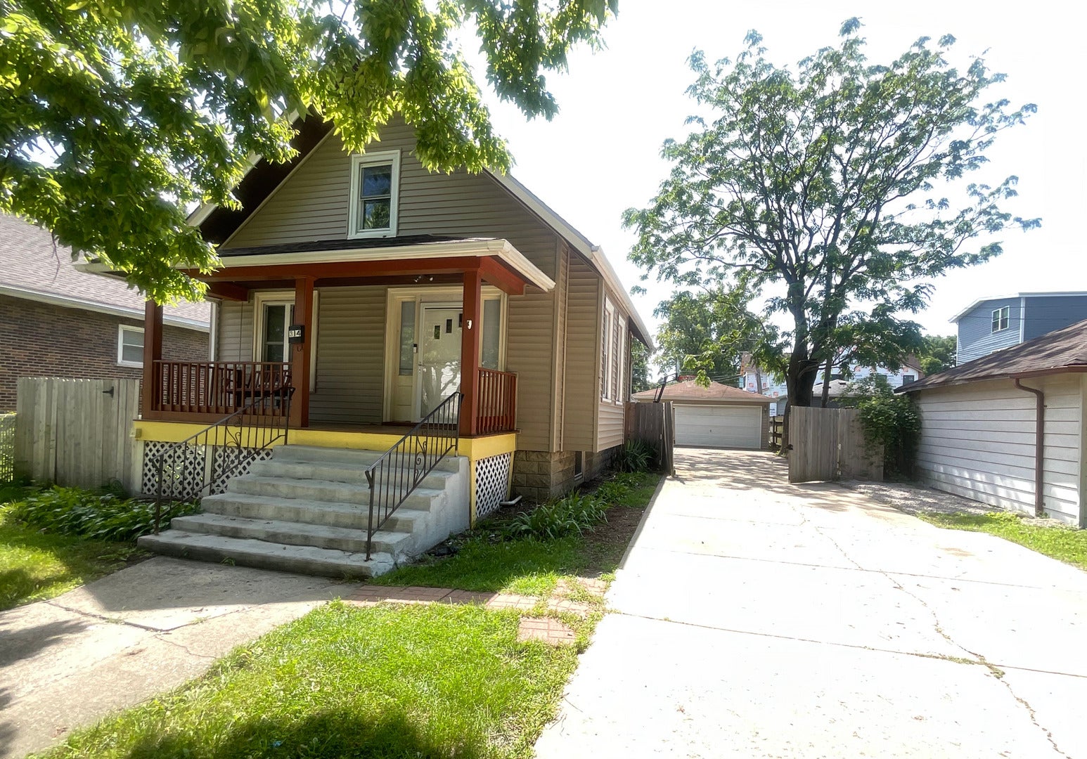 314 E Lincoln Avenue