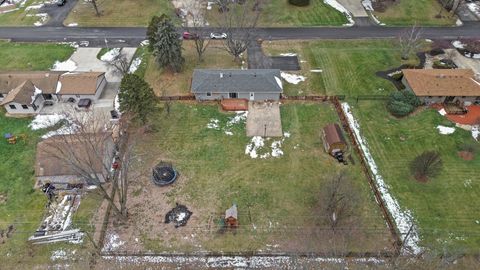 Tiny photo for 84 E Rickard Drive, Oswego, IL 60543 (MLS # 12535941)