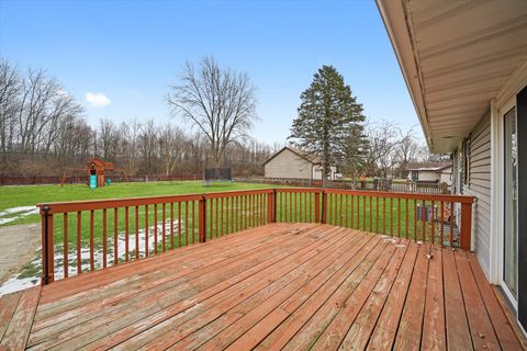Tiny photo for 84 E Rickard Drive, Oswego, IL 60543 (MLS # 12535941)