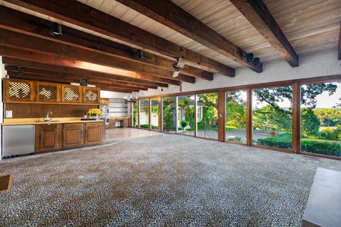 Tiny photo for 318 E Prospect Avenue, Ottawa, IL 61350 (MLS # 12449452)