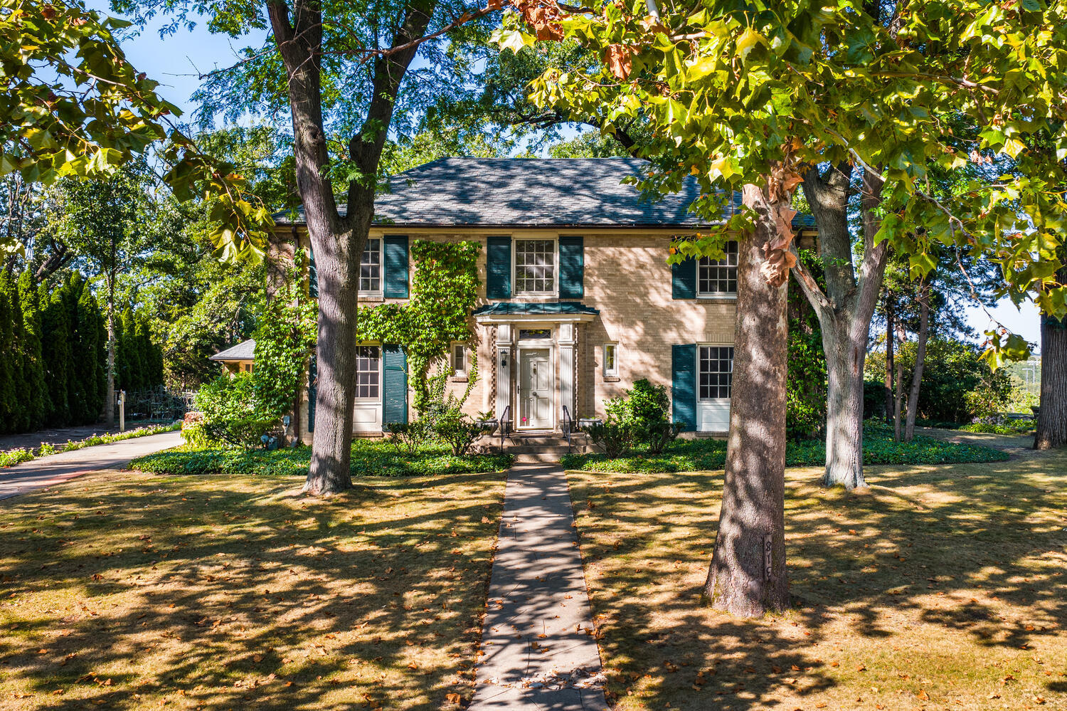 318 E Prospect Avenue