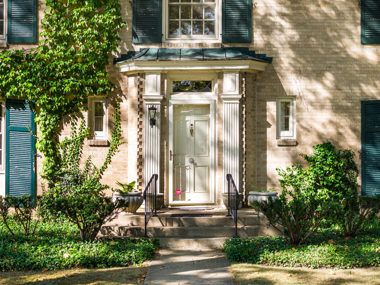 318 E Prospect Avenue