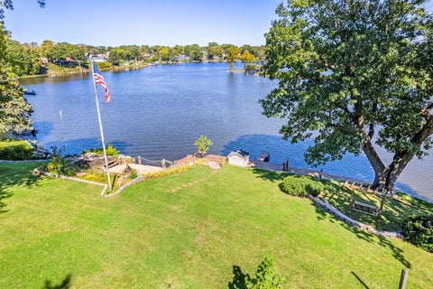 Tiny photo for 24 Holiday Drive, Lake Holiday, IL 60552 (MLS # 12776542)