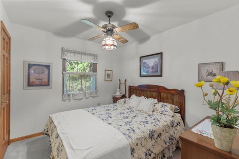 Tiny photo for 24 Holiday Drive, Lake Holiday, IL 60552 (MLS # 12776542)
